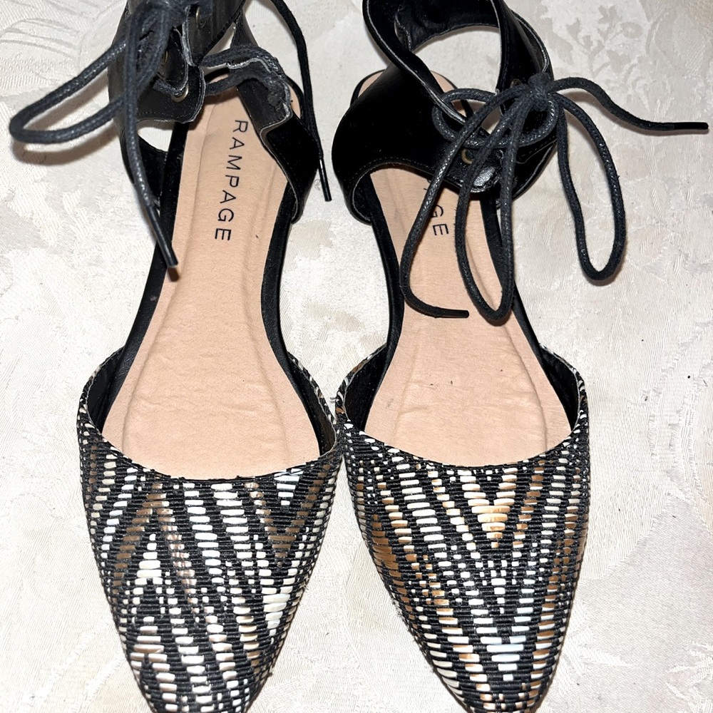 Rampage pointed toe flats